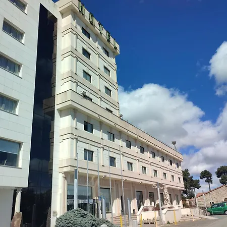 Hotel Sercotel Cuatro Postes-2